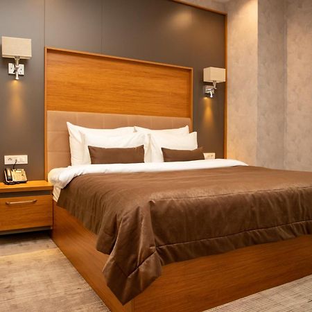Midtown Hotel Baku Exterior foto